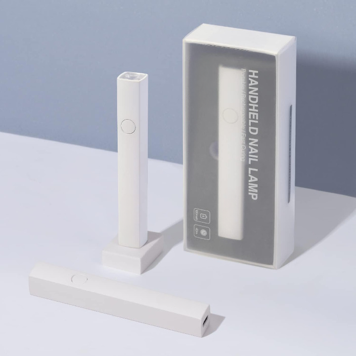 1+1 GRATIS Lampa UV cu Incarcare USB